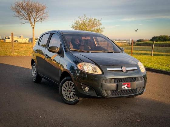 FIAT PALIO 1.0 MPI ATTRACTIVE 8V FLEX 4P MANUAL FIAT PALIO 1.0 MPI ATTRACTIVE 8V FLEX 4P MANUAL